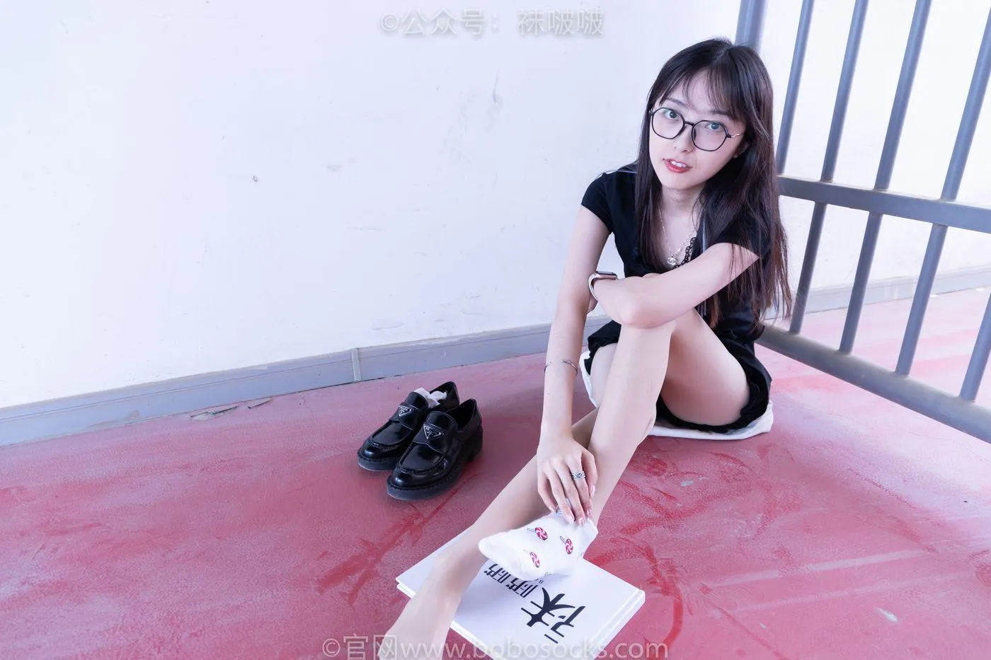 [BoBoSocks袜啵啵]NO.030 稚予- 皮鞋、短白棉袜、肉丝 [141P]插图9